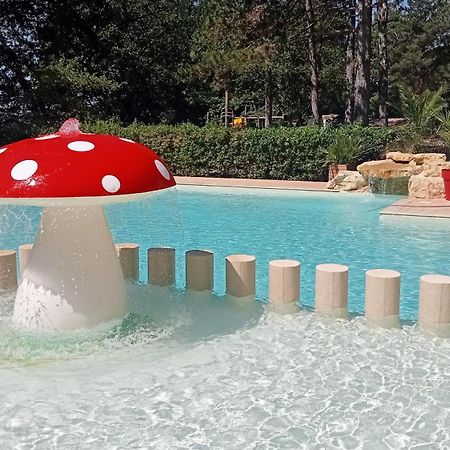Camping Parc Saint Sauvayre Vagnas エクステリア 写真